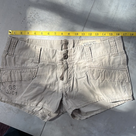 G-Star Raw Shorts Women’s M - Picture 9 of 11